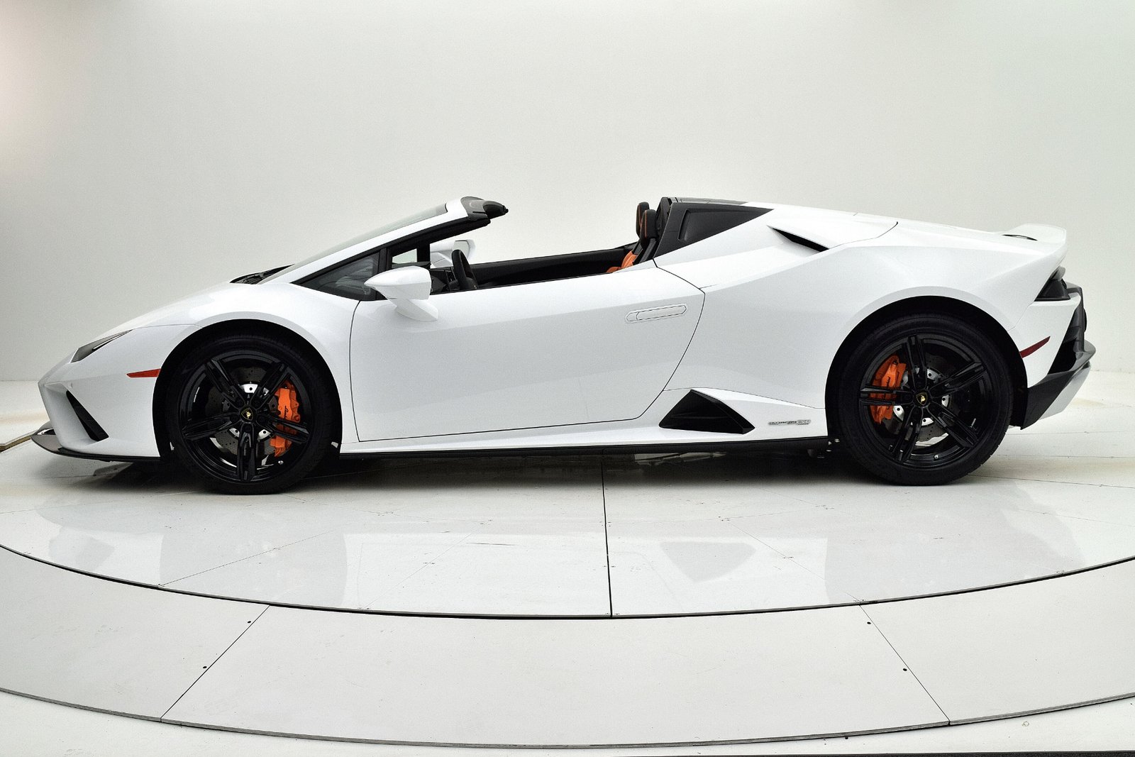 Lamborghini Huracan EVO Spider Side